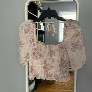 Gorgeous H&M crop blouse